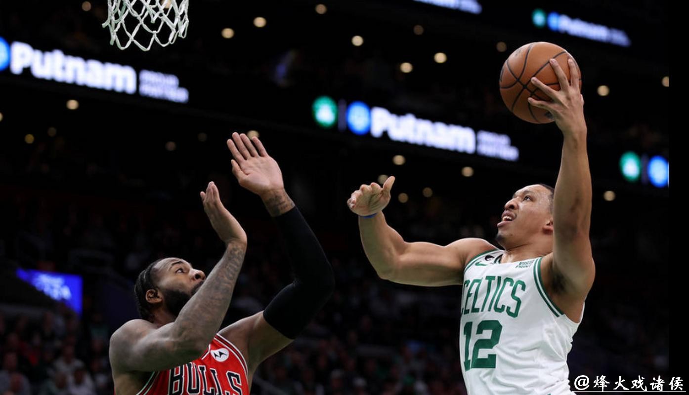塔图姆35+14绿军擒公牛7连胜 活塞大胜步行者