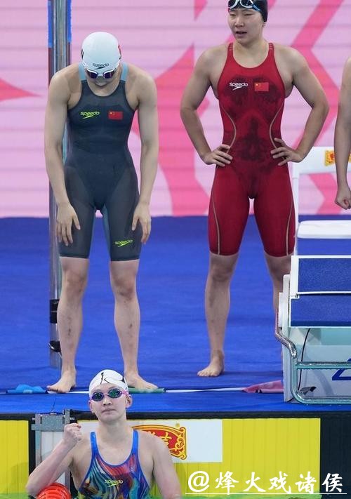 河北队夺得全运会女子4x200米自由泳接力冠军